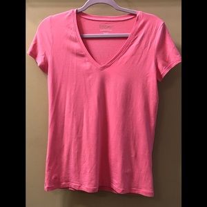 Lilly Pulitzer Hot Pink Stretch V neck T shirt